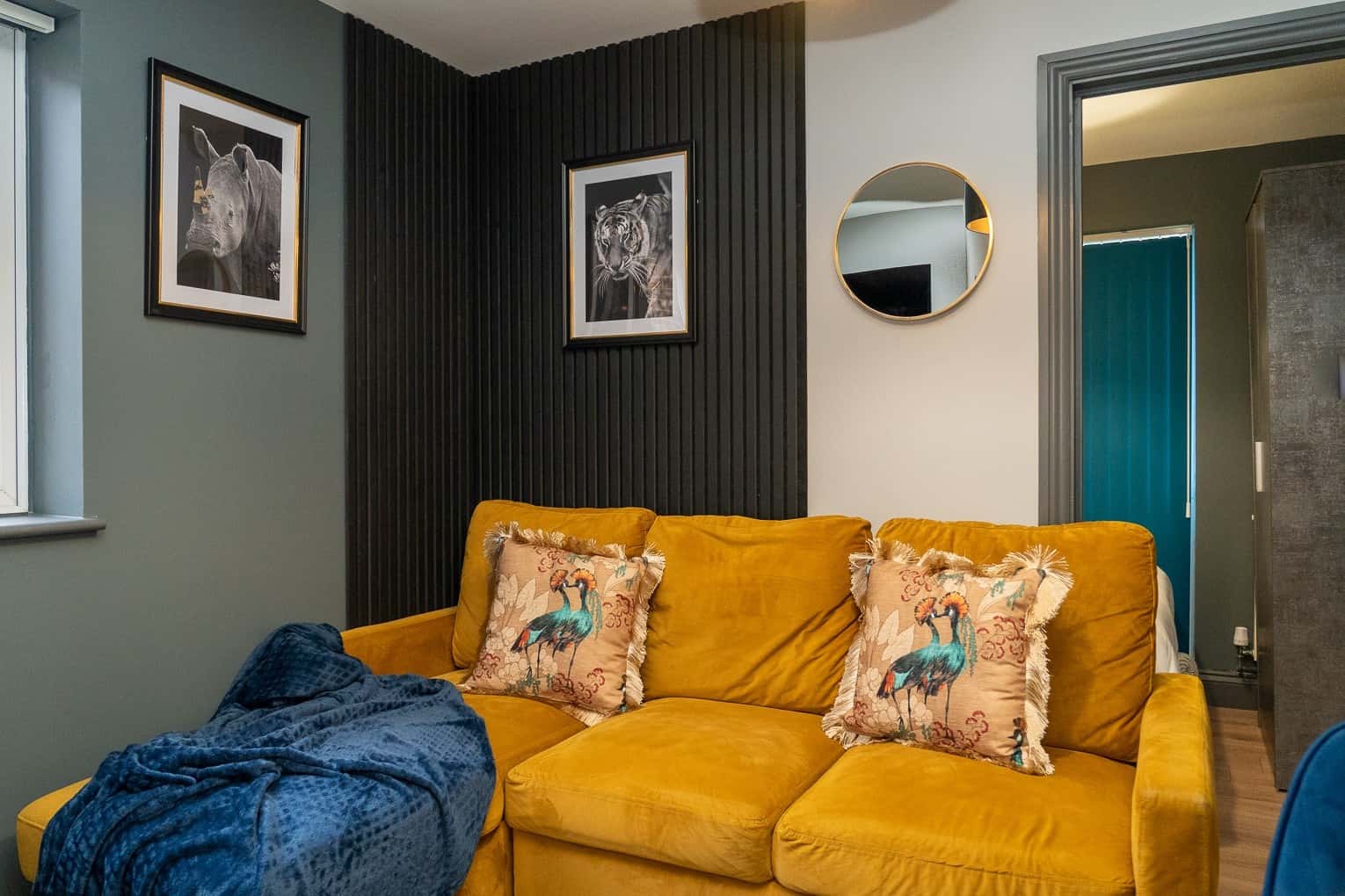 NEW Modern Gem Apartment with Parking، صورة 6