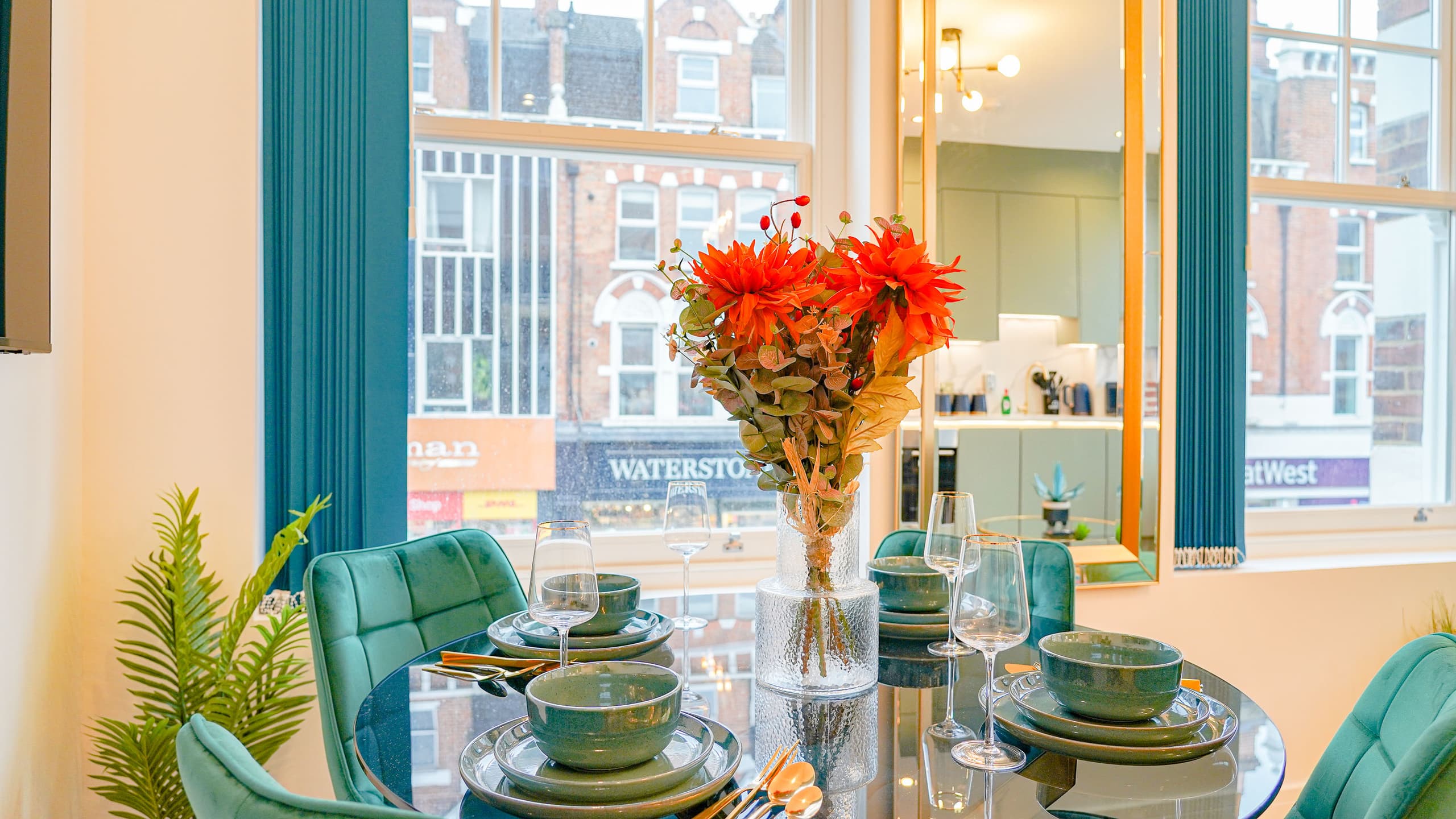 Spacious and Cosy Apartment in Central London (11)