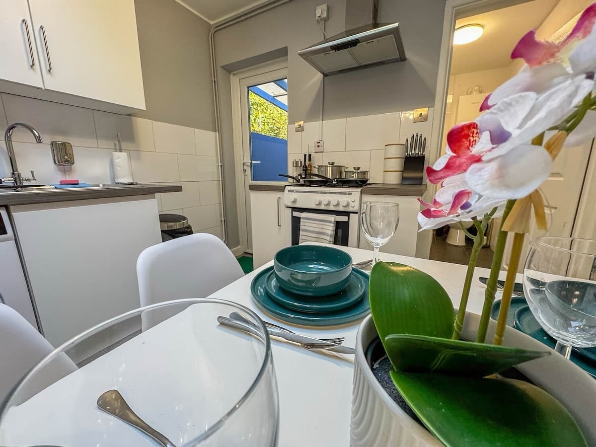 Stylish and Spacious Modern House in Oxford (7)