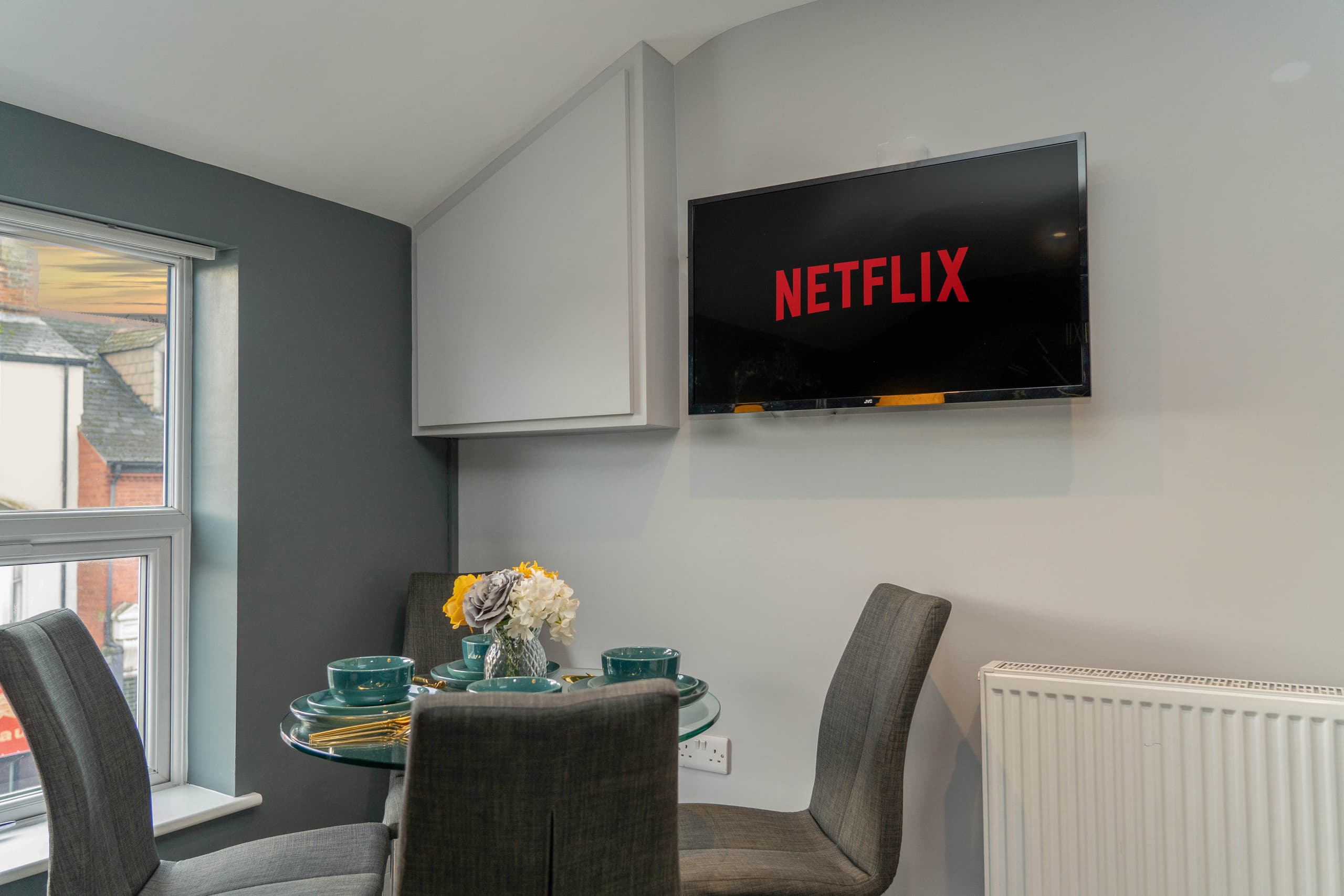 Modern Jewel Apartment in Central Oxford with Terrace (10)