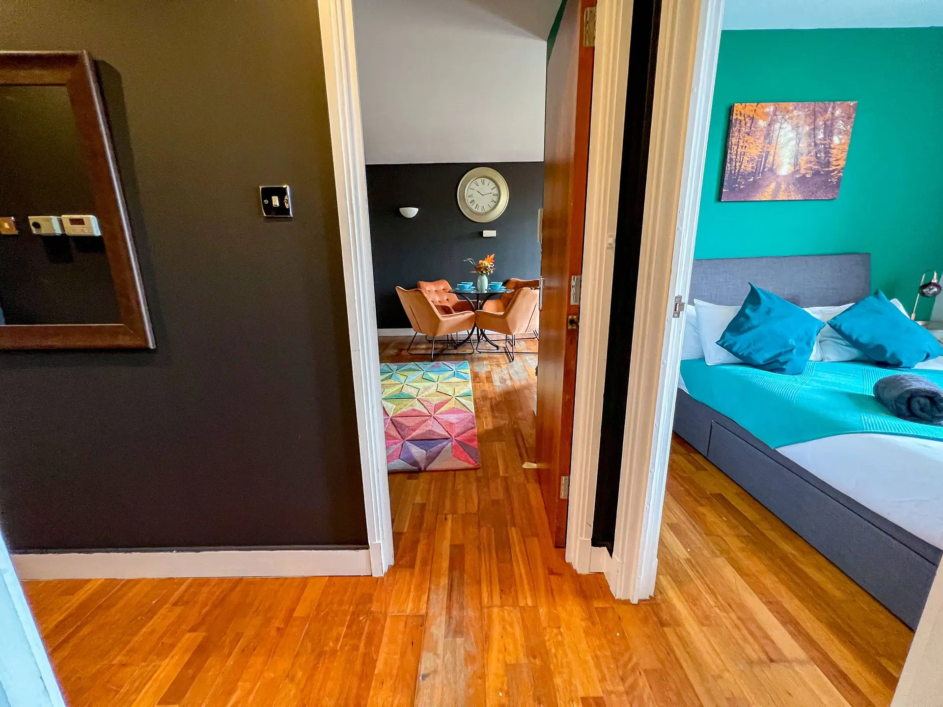 Free Parking Central Stylish 2 Bedroom Apartment (12)